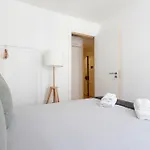 Séjour chez l'habitant Bedroom In Shared House In Chiado - Historic Center Of Lisboa
