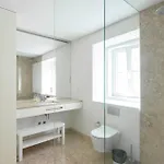 Bedroom In Shared House In Chiado - Historic Center Of Lisboa